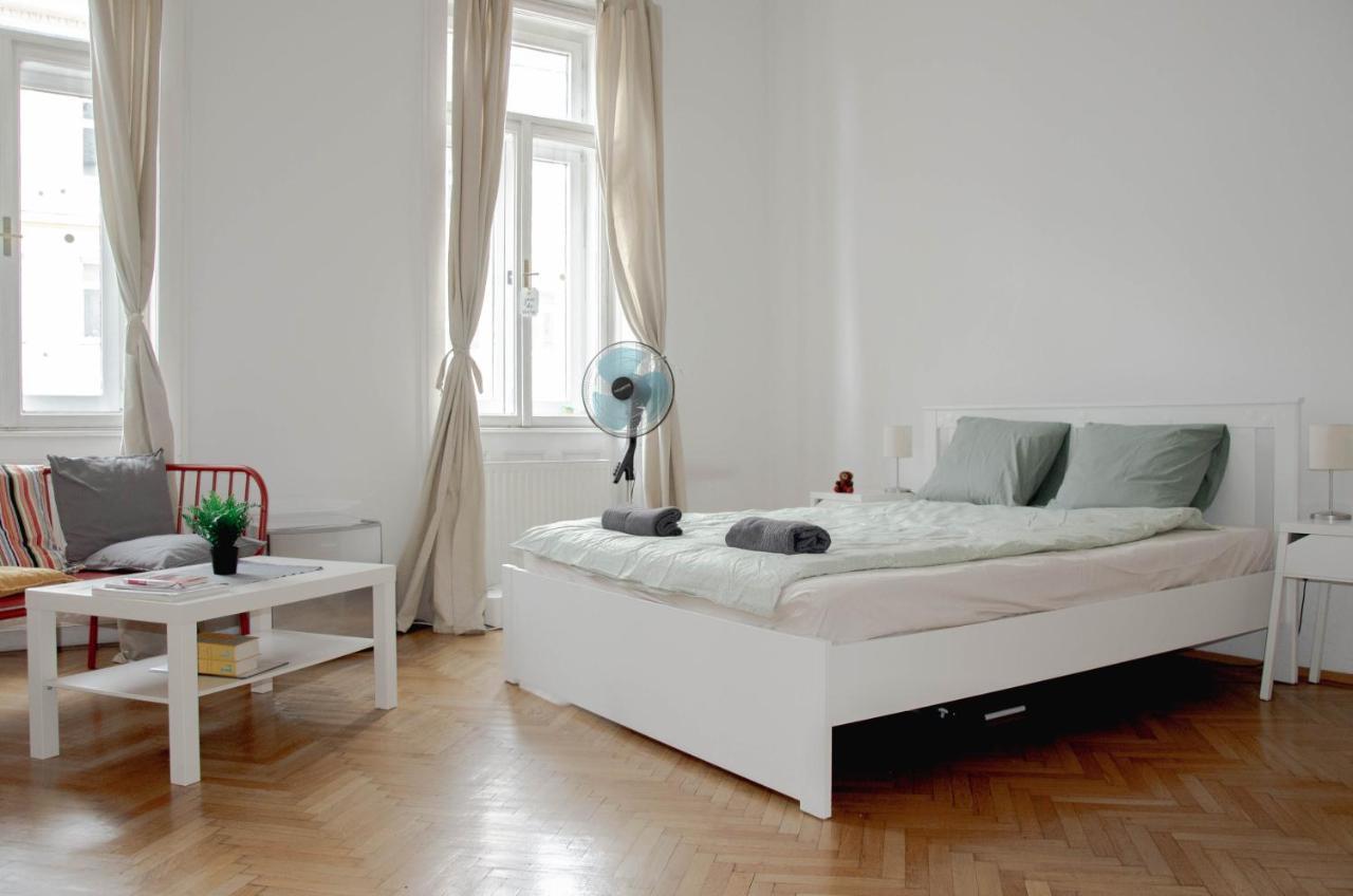Wonderful Two Bedroom Wiedeń