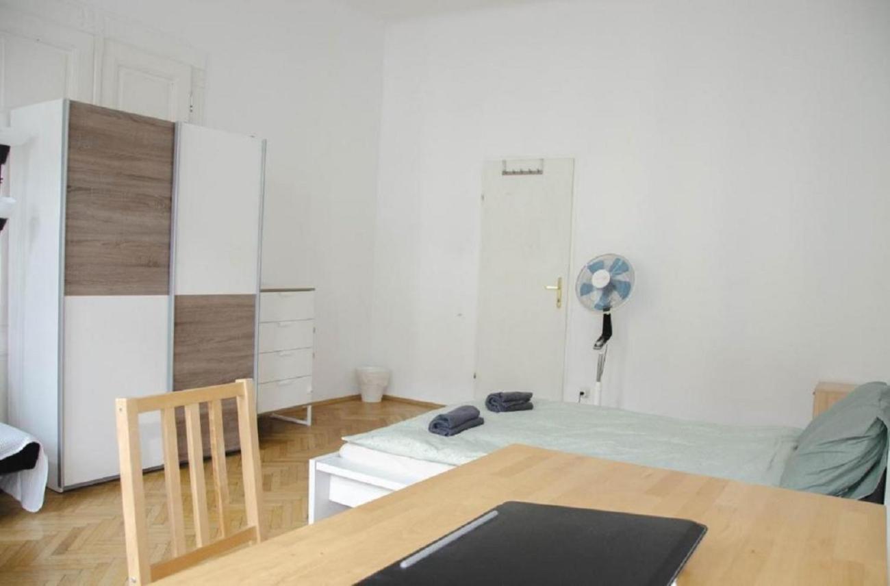 Wonderful Two Bedroom Apartament